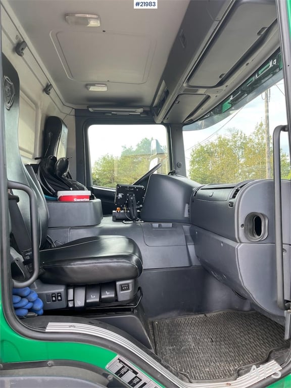 Scania P280 1-compartment gas-powered waste collection tr 2015 21983 P280 1-compartment gas-powered waste collection tr 20...