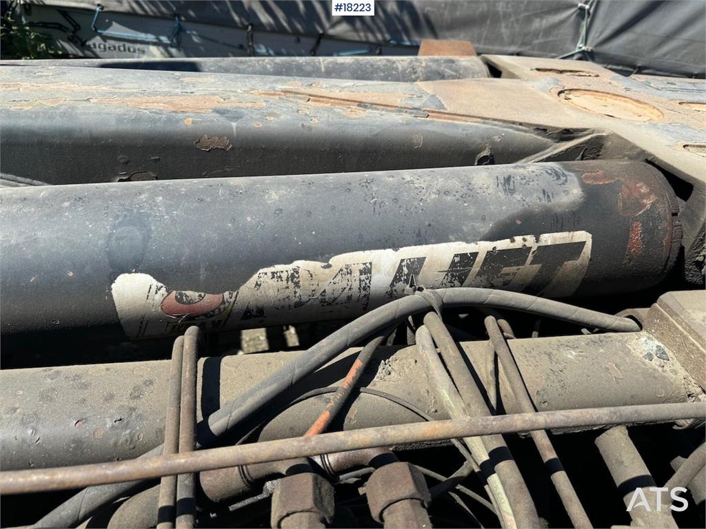 Scania 124G hook truck w/ Palift hook with articulation S 2004 18223 124G hook truck w/ Palift hook with articulation S 20...