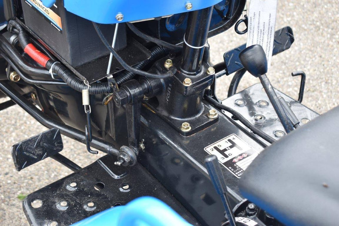 Mini tractor Iseki TX155 Diesel Refit Iseki Tx155F 1 image 4