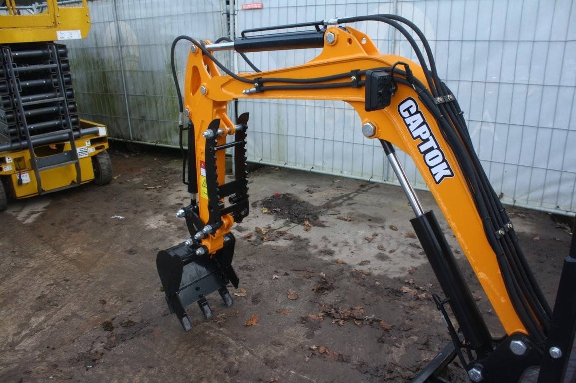 Mini excavator Captok 15 Petrol 2025 2025 Captok 15 2025 1 image 8