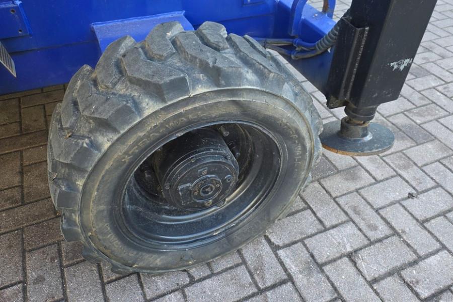 Haulotte H15SX Diesel, 4x4 Drive, 15 Working Height, 500kg 2004 HAULOTTE - H15SX - 90369 H15SX Diesel, 4x4 Drive, 15 Worki...