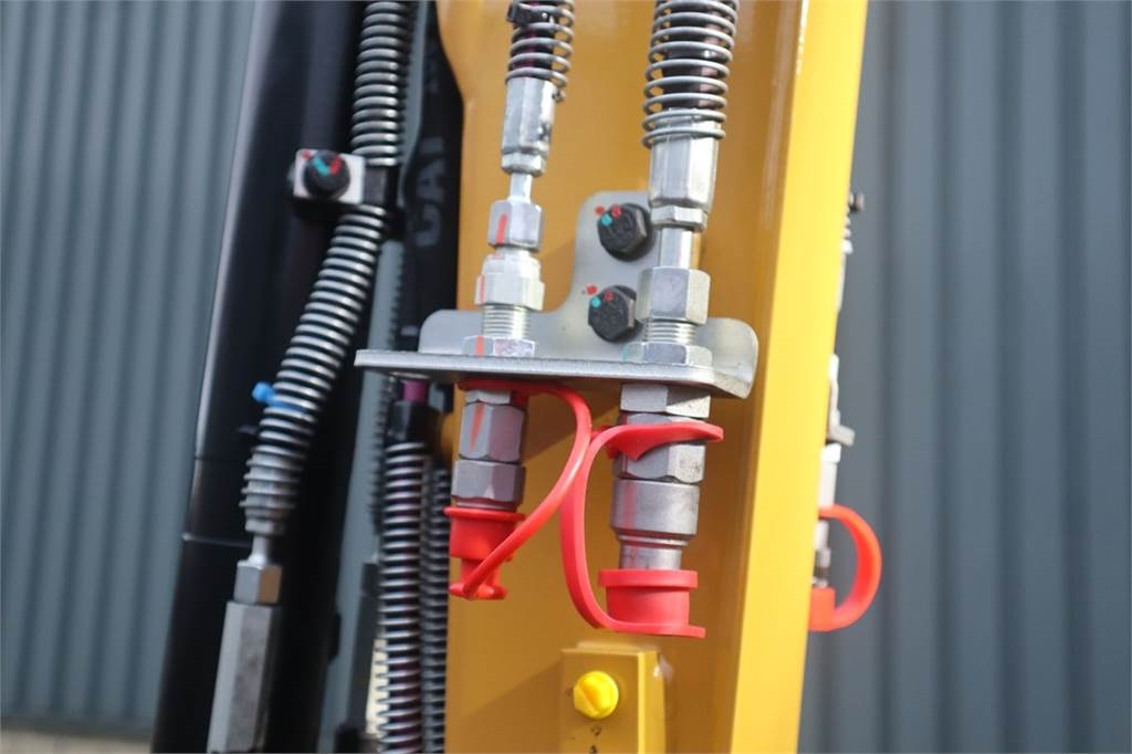 CAT 301.8 NEW, Valid inspection, *Guarantee! Hydr Quic 2021 PR-Id 60808 301.8 NEW, Valid inspection, *Guarantee! Hydr Quic...