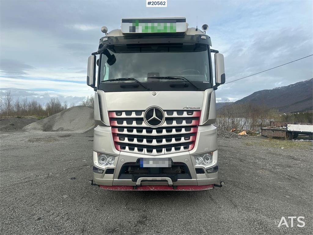 Mercedes-Benz Arocs 2658 6x2 Tipper truck. 2016 20562 Arocs 2658 6x2 Tipper truck. 2016 1 Tipper trucks image 9