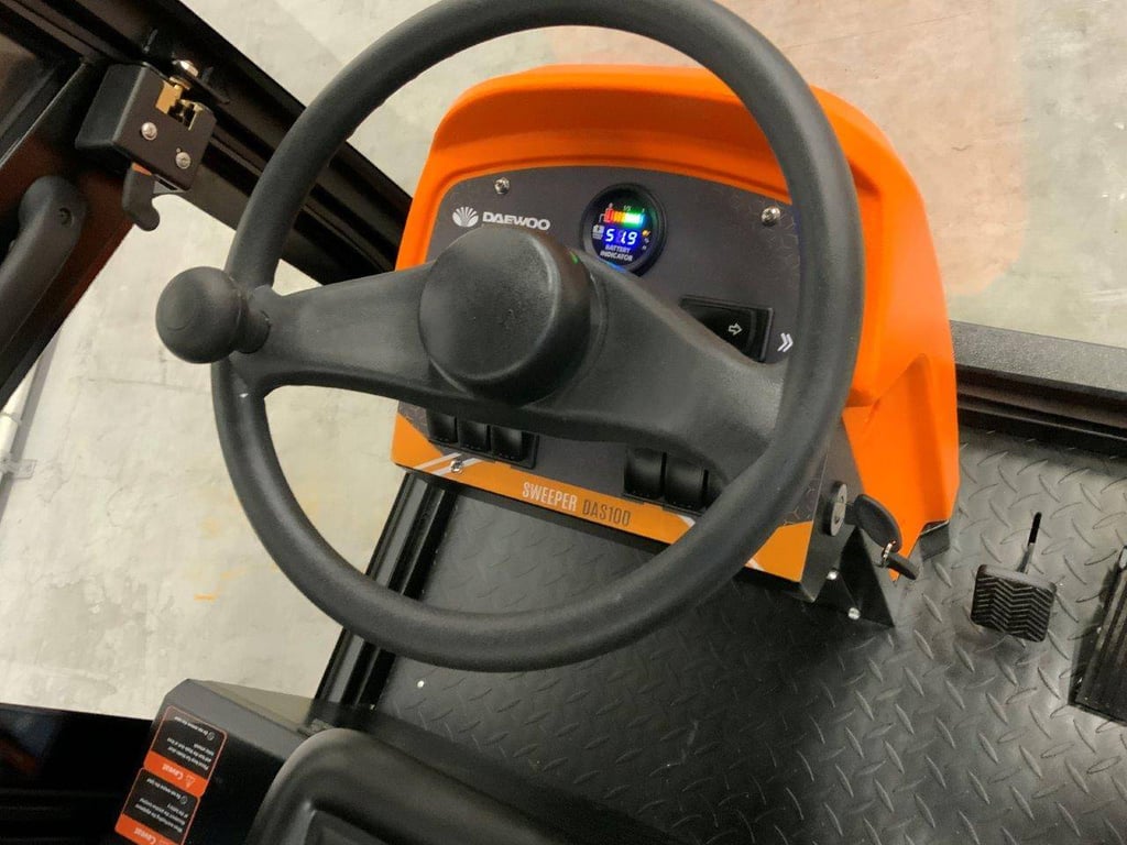 Daewoo DAS100 Electric Sweeper 1200W 2024 New 2024 DAS100 2024 0 image 6