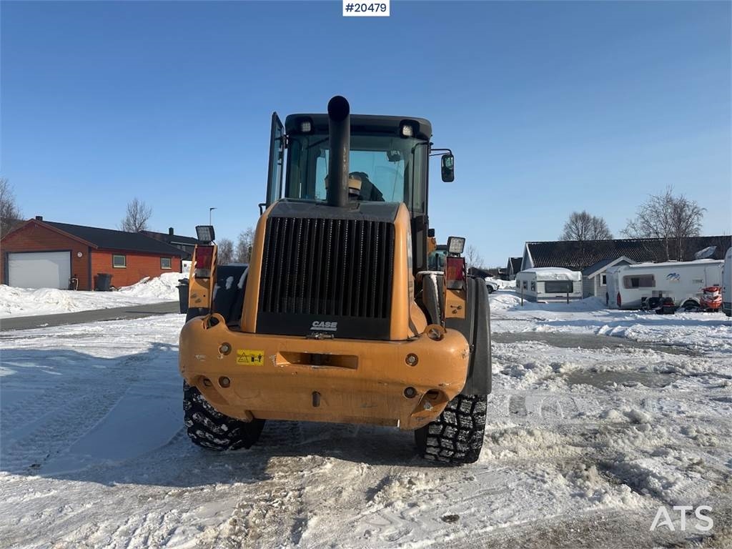 CASE 721E wheel loader w/ bucket. WATCH VIDEO. 2007 20479 721E wheel loader w/ bucket. WATCH VIDEO. 2007 1 Wheel Loaders i...