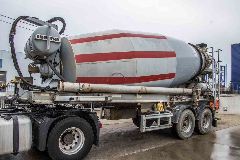 LIEBHERR BETON MIXER/MALAXEUR/MISCHER HTM 1204 - 12M³ 2013 E57906 BETON MIXER/MALAXEUR/MISCHER HTM 1204 - 12M³ 2013 1 image 4