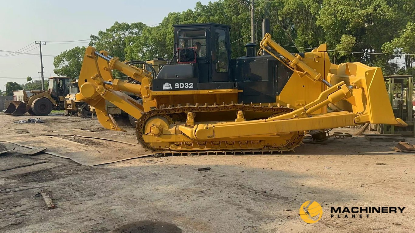 Shantui SD32 Used Bulldozers Made in China For Sale SD32 2019 1 Dozers image 5