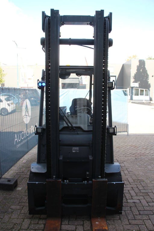 Forklift Linde E40H-01/600 Electric 4000kg 4.2m 2016 2016 E40H-01/600 2016 1 Forklift image 7