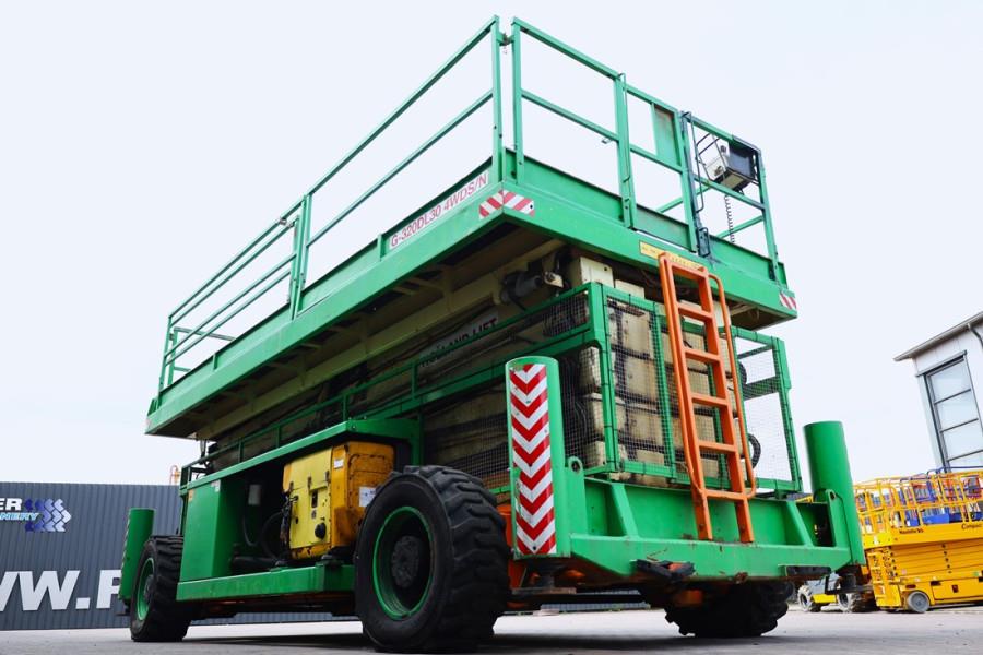 Holland Lift Megastar G-320DL30-4WDS/N Diesel, 4x4x4 Drive, 34m 2007 HOLLAND LIFT - Megastar G-320DL30-4WDS/N - 90085 Holl...
