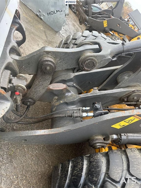 Heavy machinery product image - Image 14 of 15