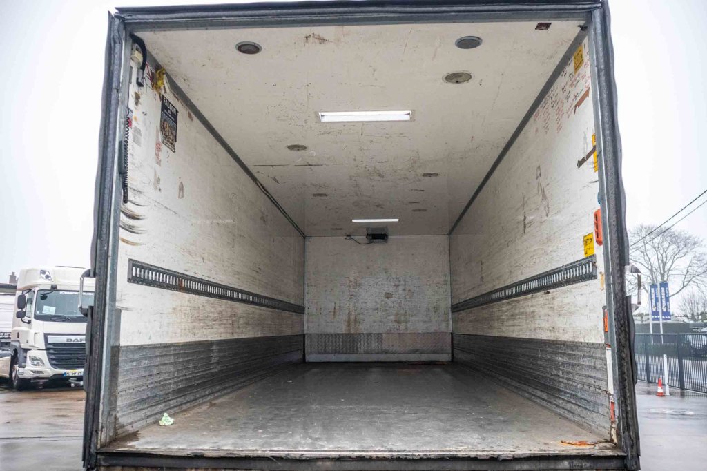 VOLVO FE 300 2009 E63305 FE 300 2009 1 image 6
