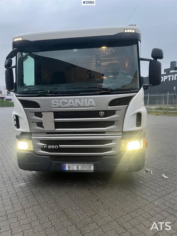 Scania P250 4x2 Box truck w/ Full side opening. Euro 6 2014 21180 P250 4x2 Box truck w/ Full side opening. Euro 6 2014 1 i...