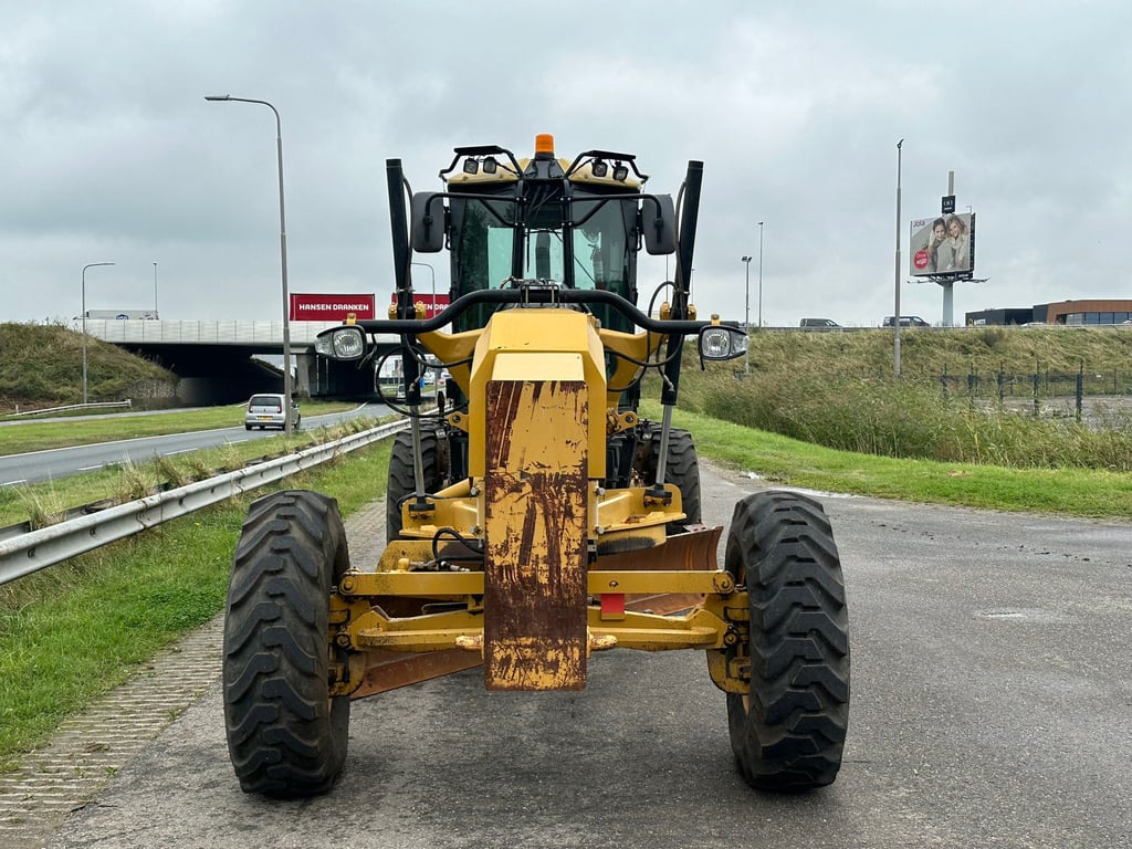 Caterpillar 140M Ripper + Pushblock 2008 00032955 140M Ripper + Pushblock 2008 1 image 8