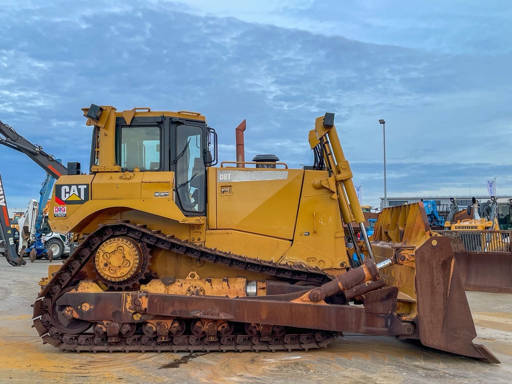Caterpillar D8T - 2021 Rebuild CE / EPA 2021 00032907 D8T - 2021 Rebuild CE / EPA 2021 1 image 6