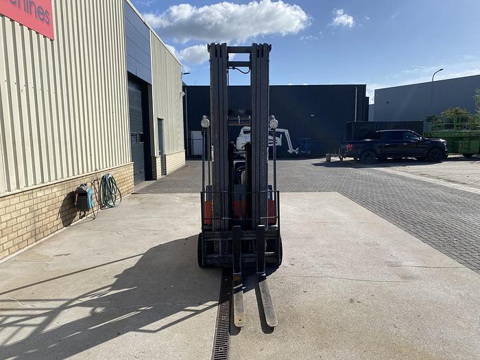 1999 BT CBE 2.0F, Heftruck, Elektro, 620 cm. 1999 BT CBE 2.0F, Heftruck, Elektro, 620 cm. 1999 1 Forklift image 2