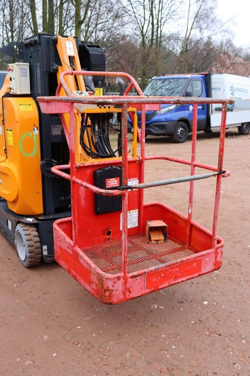 Mast lift ATN PIAF 880R Electric 8.8m 2015 2015 ATN PIAF 880R 2015 1 image 11