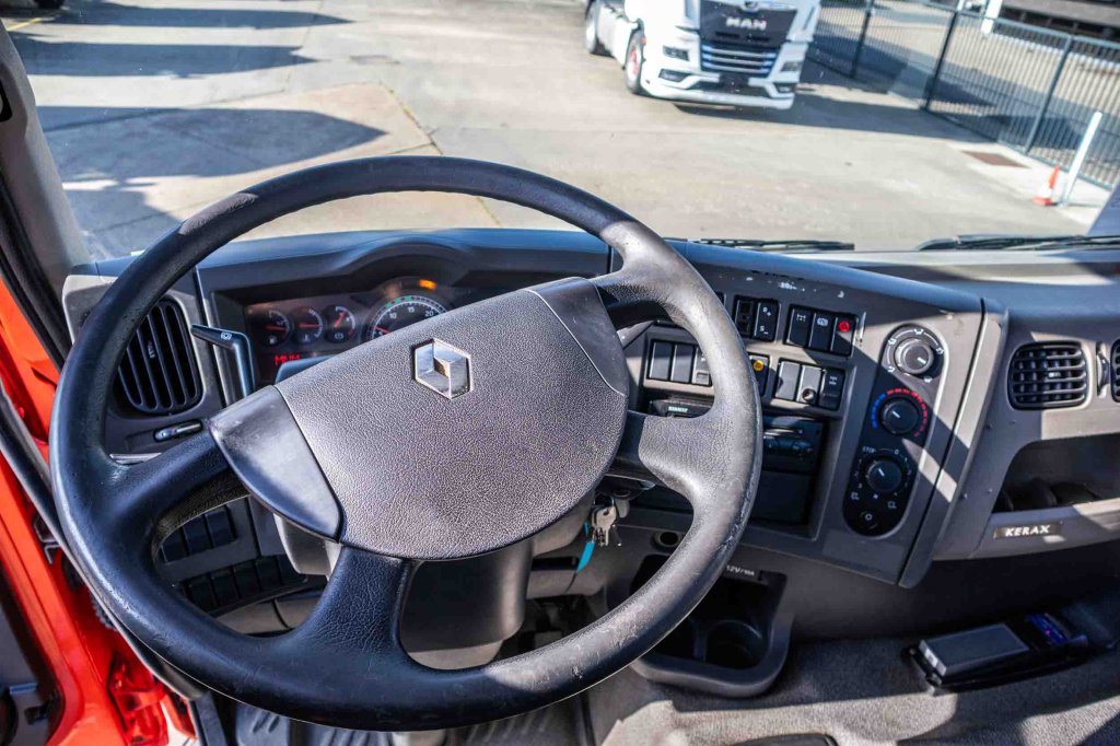RENAULT KERAX 380DXI+E5+PK18TM/4EXT 2011 E61507 Renault KERAX 380DXI+E5+PK18TM/4EXT 2011 1 image 11