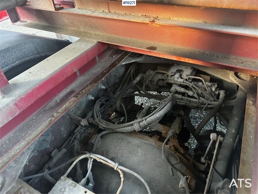 Scania P94 truck. Low km. 2003 19271 P94 truck. Low km. 2003 1 image 15