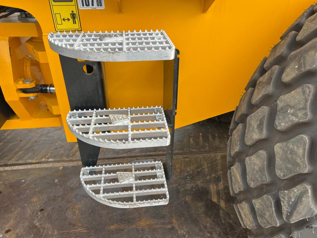 JCB VM166D 2025 00033615 VM166D 2025 0 image 11