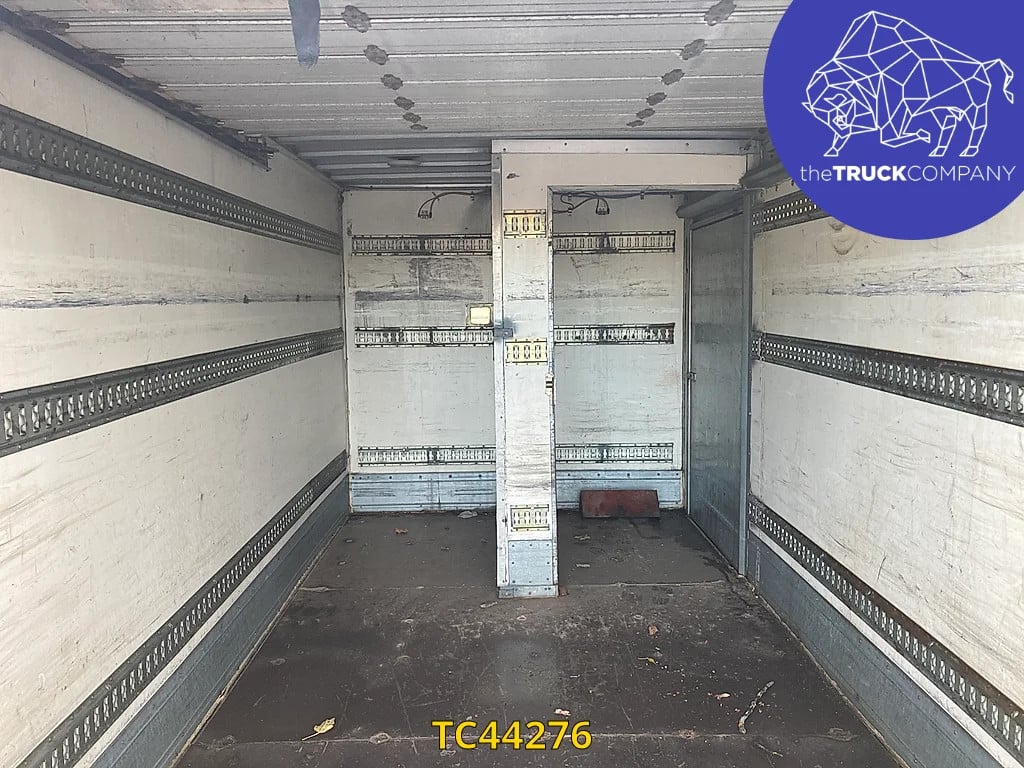 Iveco EuroCargo 100 E15 2002 TC44276 EuroCargo 100 E15 2002 1 image 12