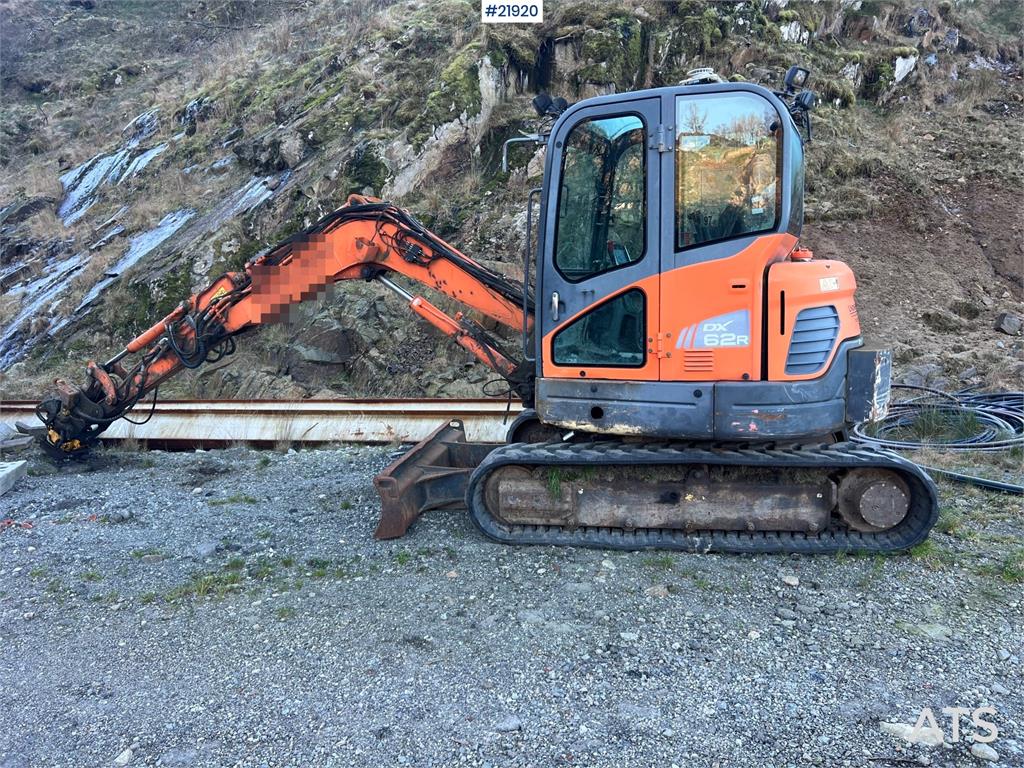 Doosan DX62R-3 excavator w/ rototilt, sanding bucket and 2015 21920 DX62R-3 excavator w/ rototilt, sanding bucket and 2015...