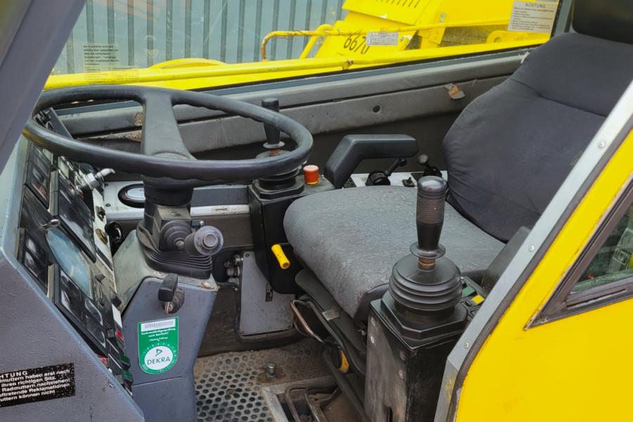 Compact Truck CT2 As-Is, Diesel, 4x4x4 Drive, 30m Main Boom, Run 1994 COMPACT TRUCK - CT2 - 62900 Compact Truck CT2 As-Is,...
