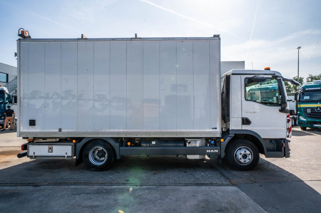 MAN TGL 10.190 BL - CARVAL INBOUW 2021 E63800 TGL 10.190 BL - CARVAL INBOUW 2021 1 image 3