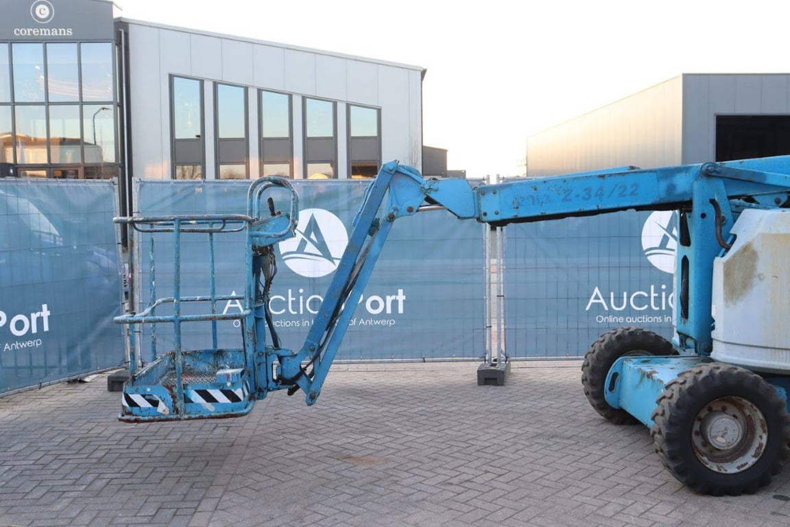 Articulating boom lift Genie Z-34/22 Diesel 12m Z-34/22 1 image 9