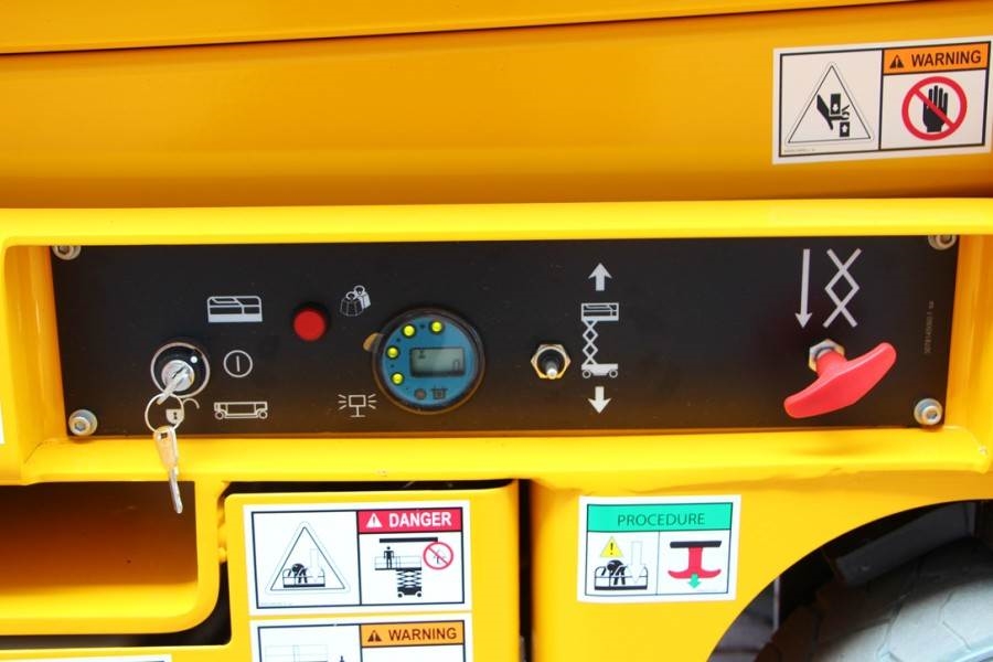 Haulotte Compact 8 Valid inspection, *Guarantee! Electric, 2018 HAULOTTE - Compact 8 - 60087 Compact 8 Valid inspection, *...