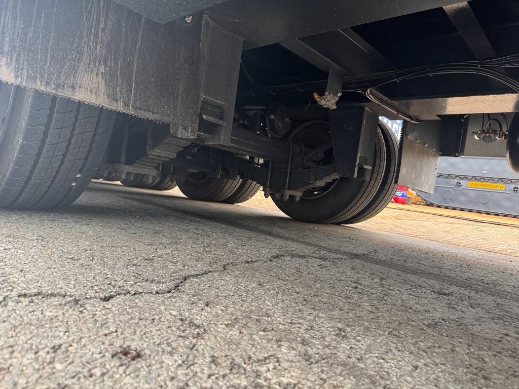 Heavy machinery product image - Image 5 of 15