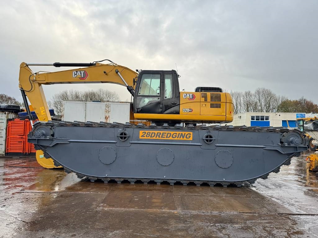CAT 320 swampbuggy amphibious bigfloat 2025 5253 320 swampbuggy amphibious bigfloat 2025 1 Crawler Excavators image 2