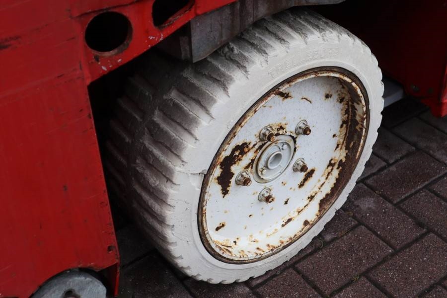 PB LIFT S225-12ES Electric, 4x2 Drive, 22.5m Working 2013 PB LIFT - S225-12ES - 62208 PB LIFT S225-12ES Electric, 4x2 Driv...