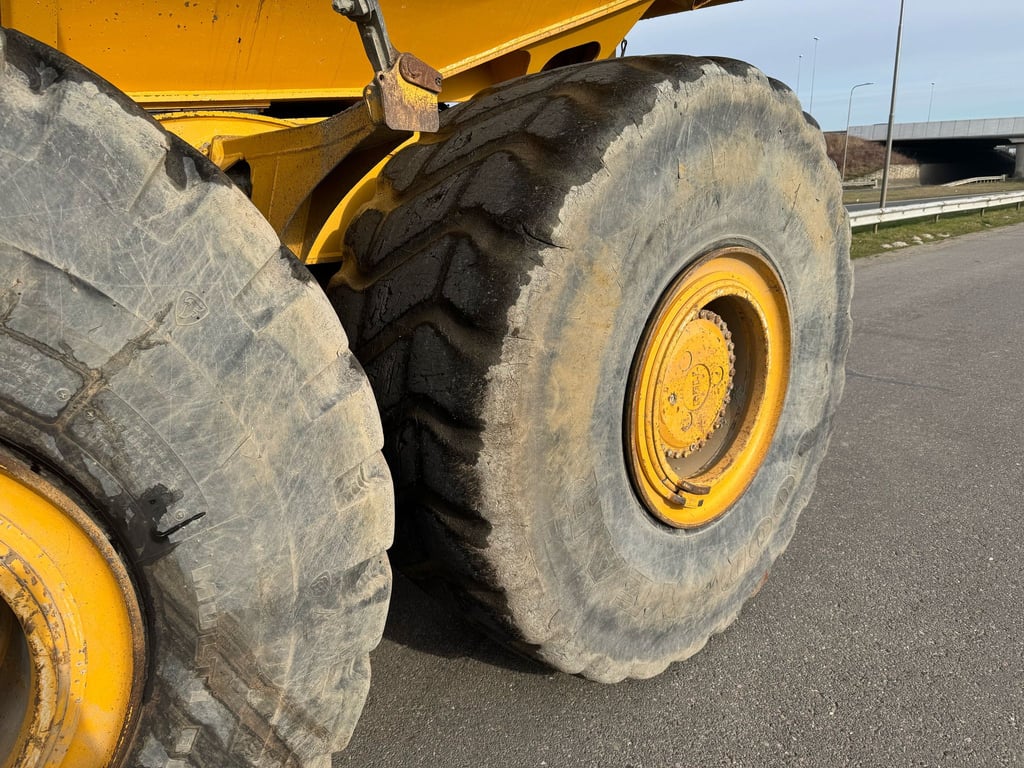 Bell B45E 6x6 2017 00033060 B45E 6x6 2017 1 image 12