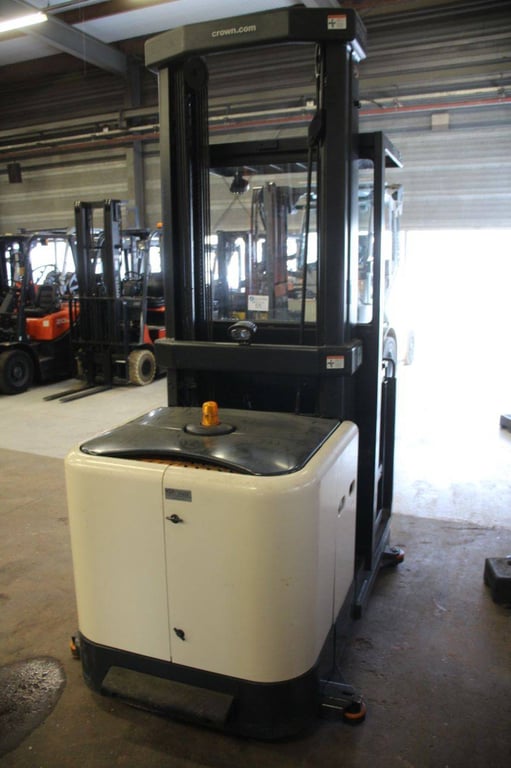 Heavy machinery product image - Image 5 of 15