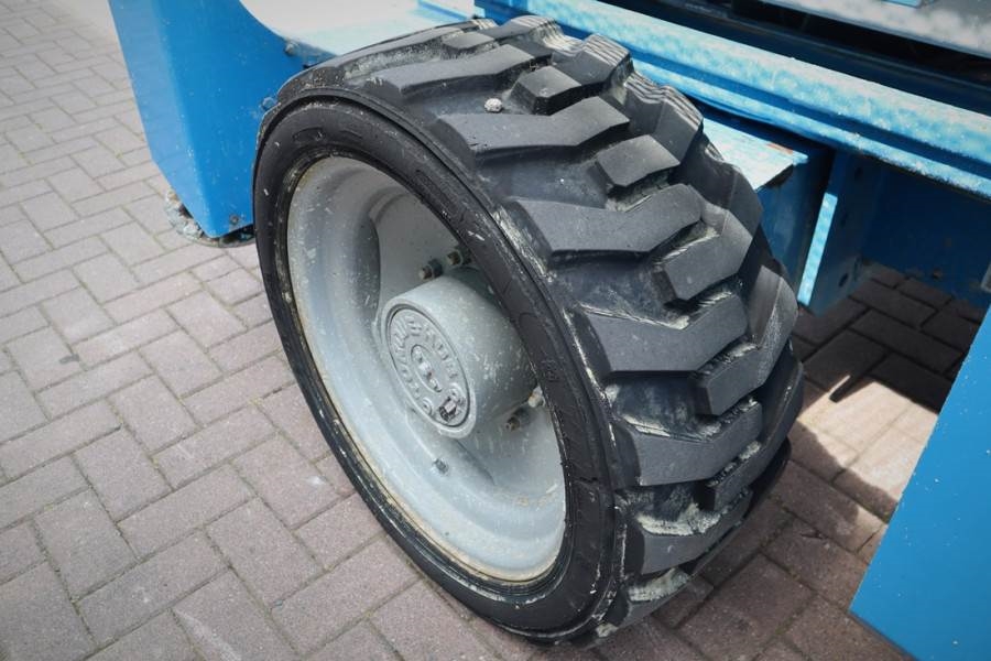 Genie GS4390 Diesel, 4x4 Drive, 15.11m Working Height 68 2009 GENIE - GS4390 - 62126 GS4390 Diesel, 4x4 Drive, 15.11m Work...