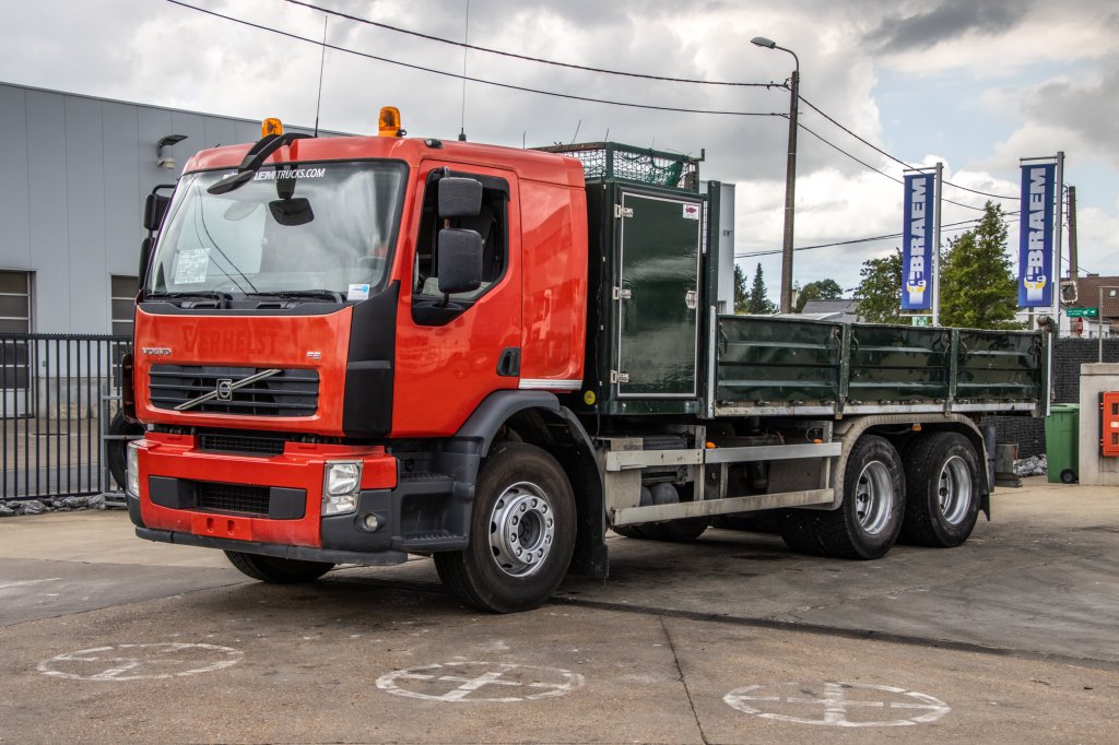 VOLVO FE 300 - 172 890 KM 2011 E57855 FE 300 - 172 890 KM 2011 1 image 4