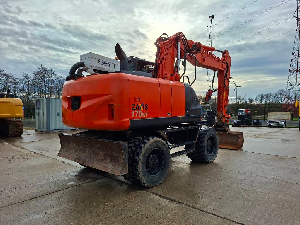 Heavy machinery product image - Image 20 of 32