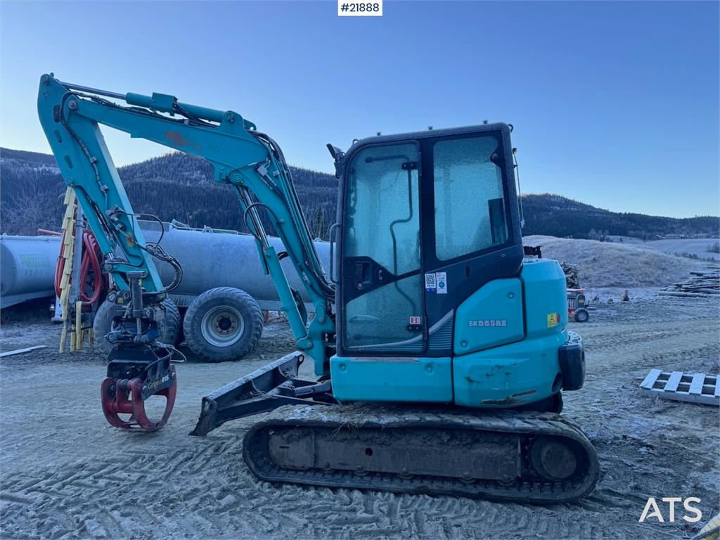 Kobelco SK55SRX-6 with Rototilt and 3 buckets. 2330 hours! 2018 21888 SK55SRX-6 with Rototilt and 3 buckets. 2330 hours! 2...
