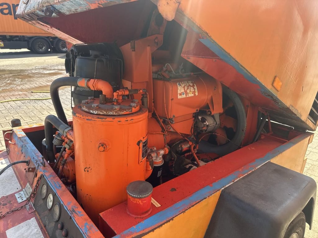 Heavy machinery product image - Image 5 of 8