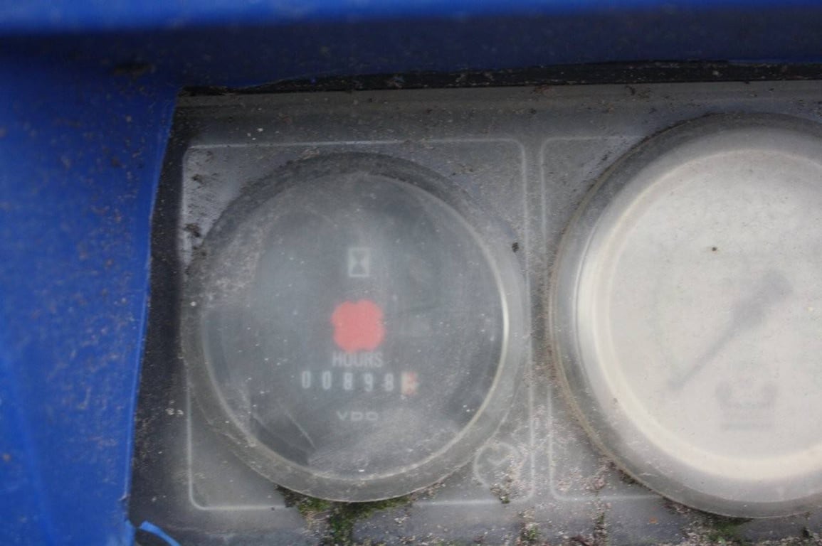 Compressor Atlas Copco XAS 47 Diesel 2013 2013 XAS 47 2013 1 Compressors image 8