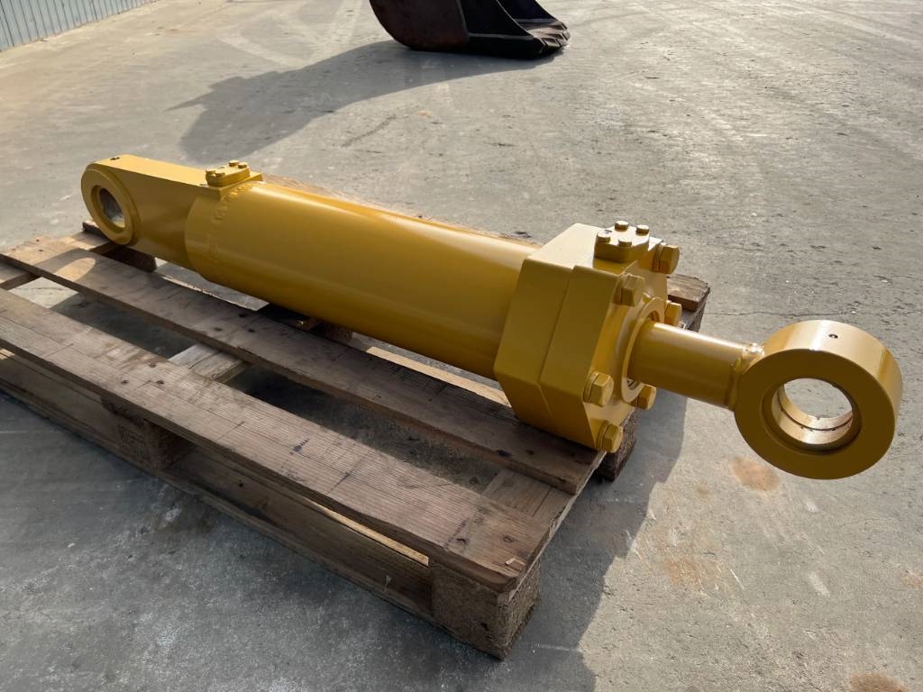 CAT D8 Cylinder 2025 906383 D8 Cylinder 2025 0 image 3