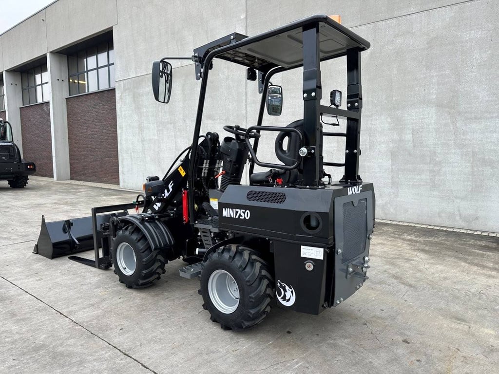 Wolf MINI 750 Diesel 18.5kW articulated loader 2025 New 2025 WOLF MINI 750 2025 0 image 6