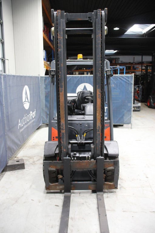 Forklift Linde H30T-02 LPG 3000kg 2014 2014 H30T-02 2014 1 Forklift image 7