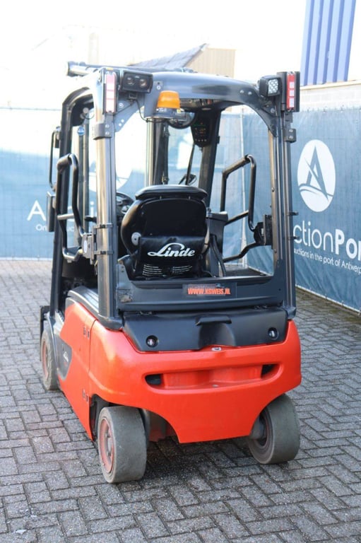 Forklift Linde E16P-02 Electric 1600kg 2018 2018 E16P-02 2018 1 Forklift image 4