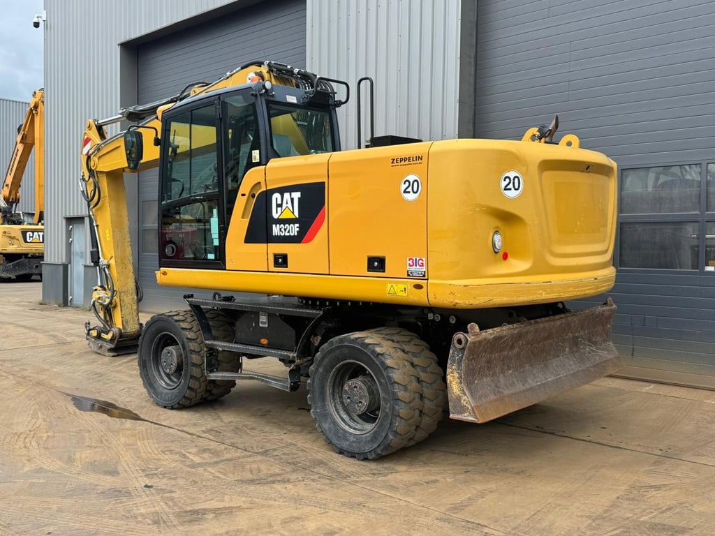 Caterpillar M320F 2017 00033460 M320F 2017 1 image 3