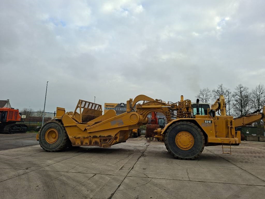 CAT 631 E II ( 3 pcs available) 1990 ATR-2145 631 E II ( 3 pcs available) 1990 1 image 4