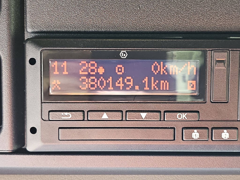 Heavy machinery product image - Image 9 of 15