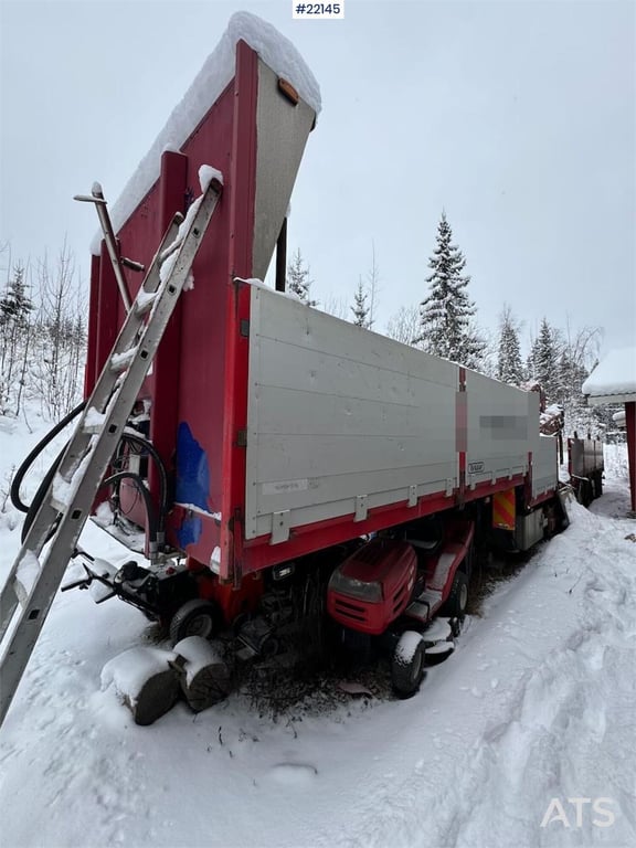 Tyllis jumbo semi-trailer with HMF crane 2010 22145 Tyllis jumbo semi-trailer with HMF crane 2010 1 image 4