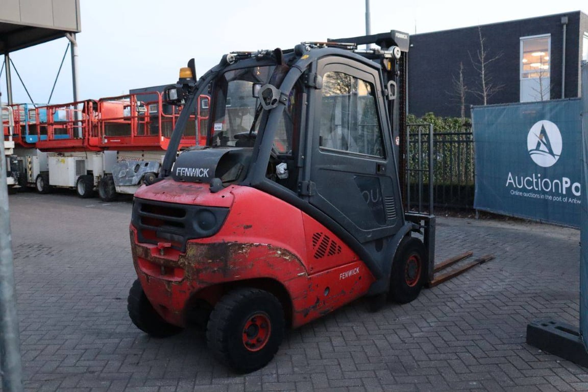 Forklift Fenwick H30 Diesel 3000kg 2012 2012 Fenwick H30 2012 1 Forklift image 6