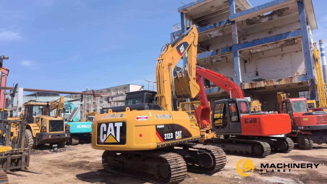 312D Caterpillar Used Excavator LOW PRICE 312D 2019 1 Crawler Excavators image 4